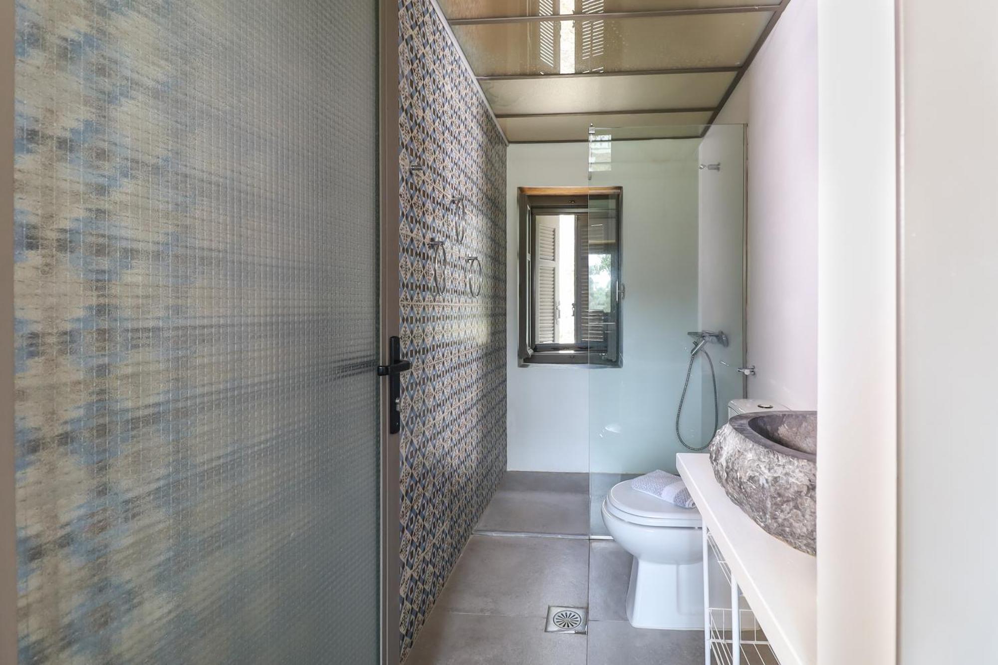 Just Barrett Villa Ровиес Екстериор снимка